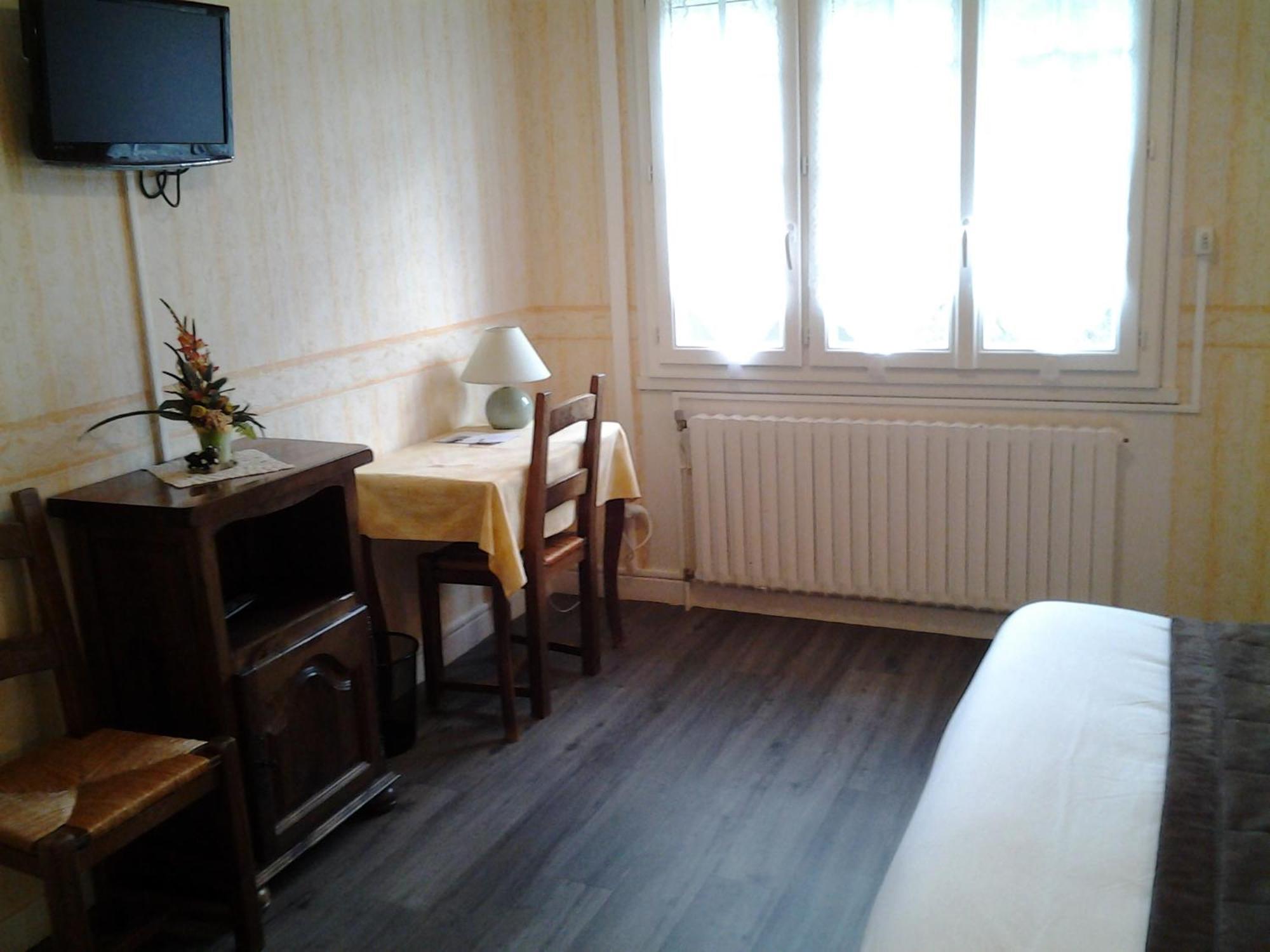 La Cremaillere Otel Miremont  Oda fotoğraf