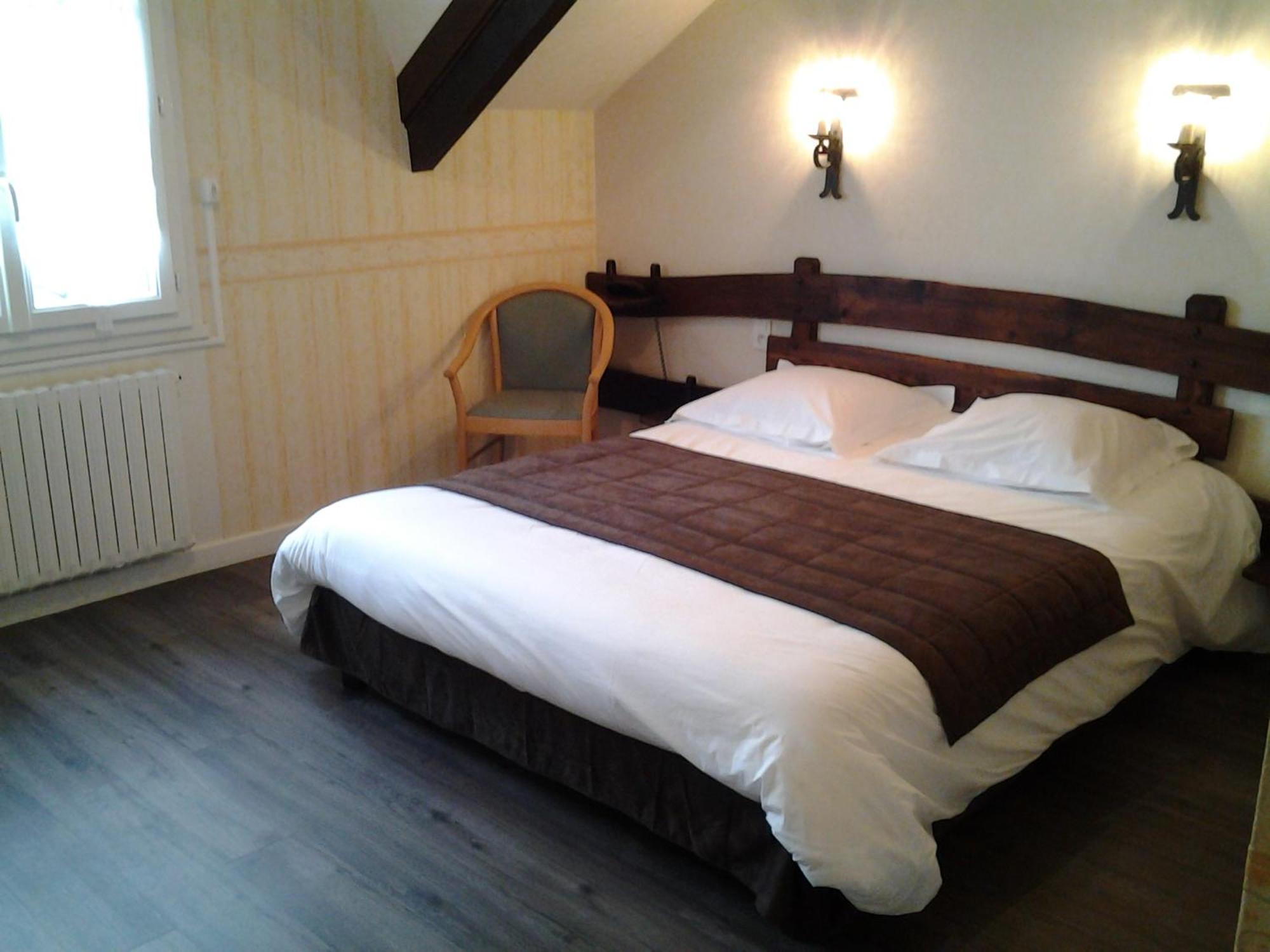 La Cremaillere Otel Miremont  Oda fotoğraf